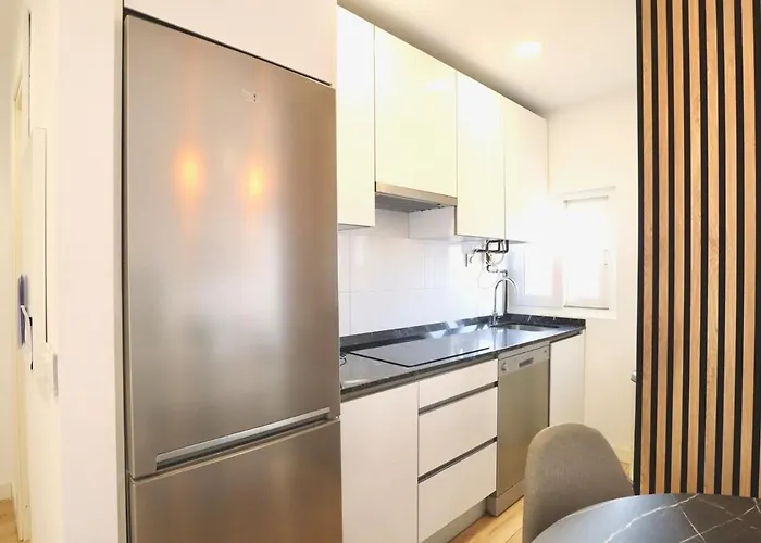 Notel Club - Bonito Cerca Del Sardinero *